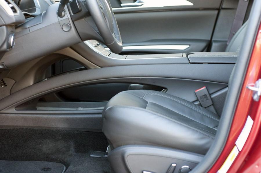  Lincoln MKZ 2013 года  (фото 11 из 65)